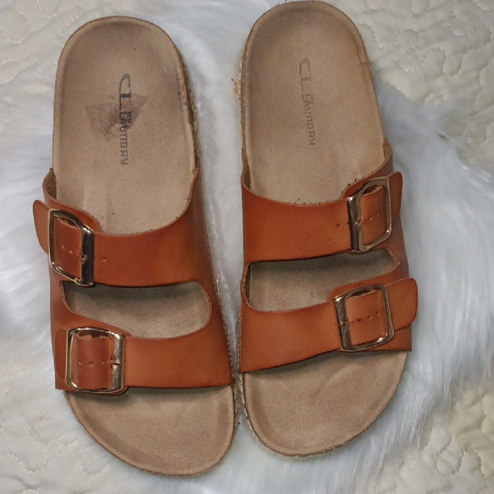 CL by Laundry Women's Brown Double Buckle Sandals